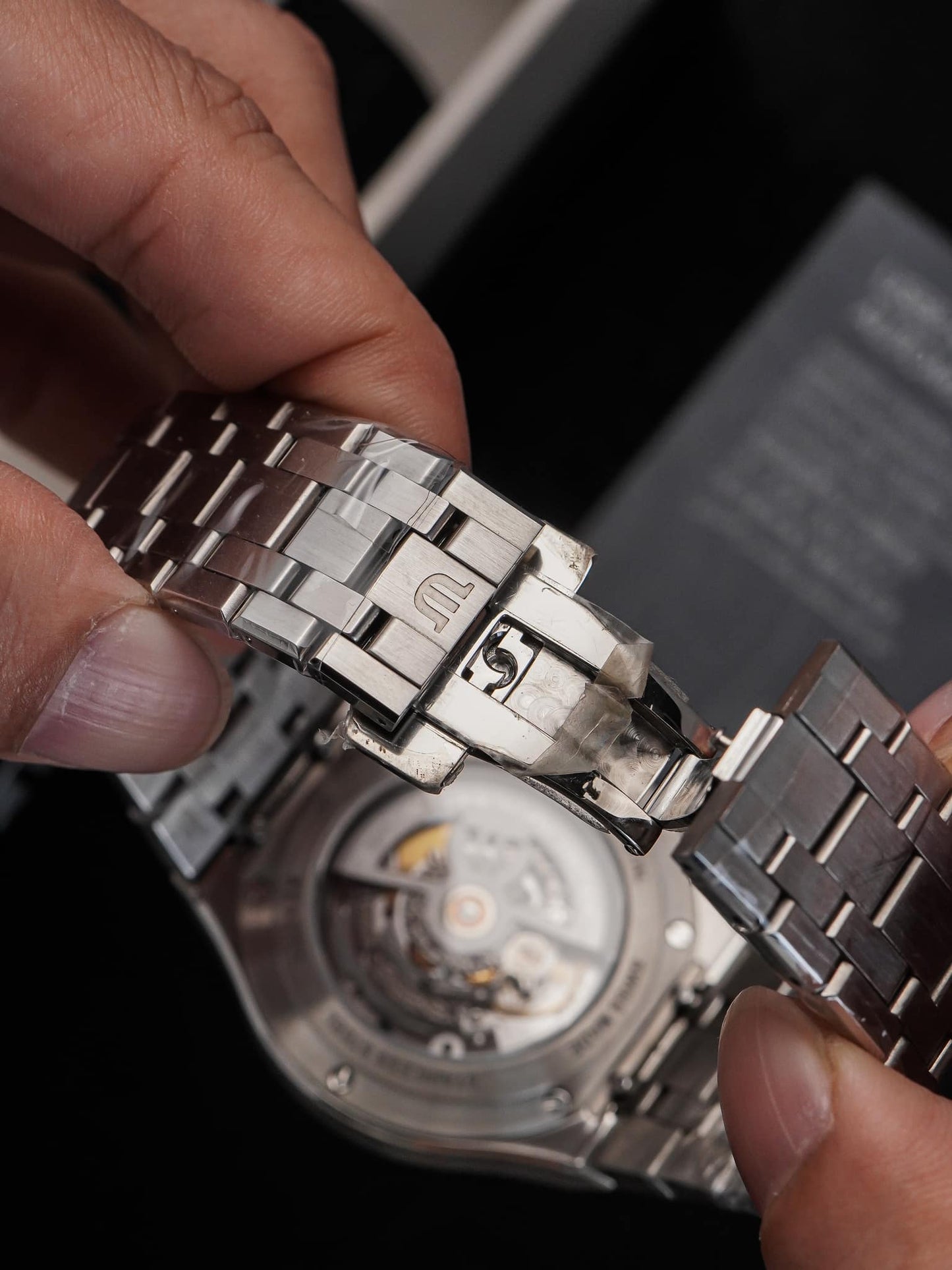 Maurice Lacroix Aikon Mercury AI6088-SS002-030-1